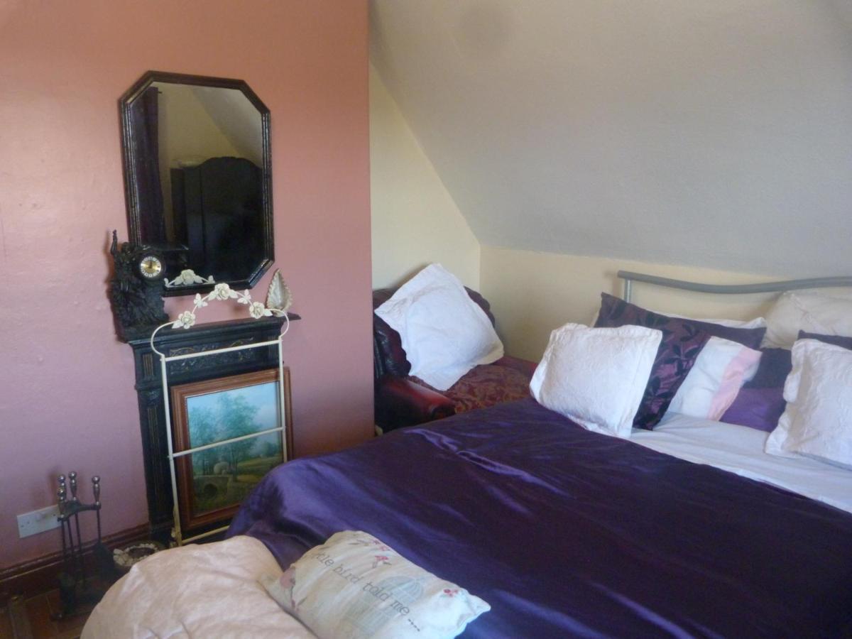 Ms Mccreadys Bed & Breakfast